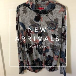 Jennifer Lopez: Women’s Blouse